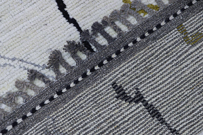 Modern design white Berber style carpet, handmade 256x179cm