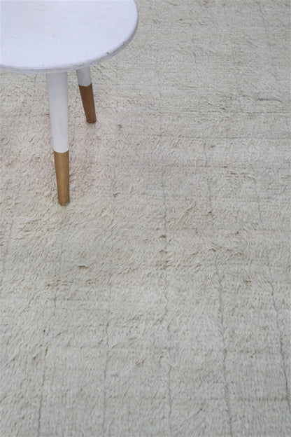 Modern design white Berber style carpet, handmade 306x202cm