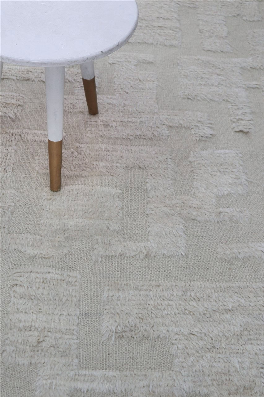 Modern design white Berber style carpet, handmade 310x206cm