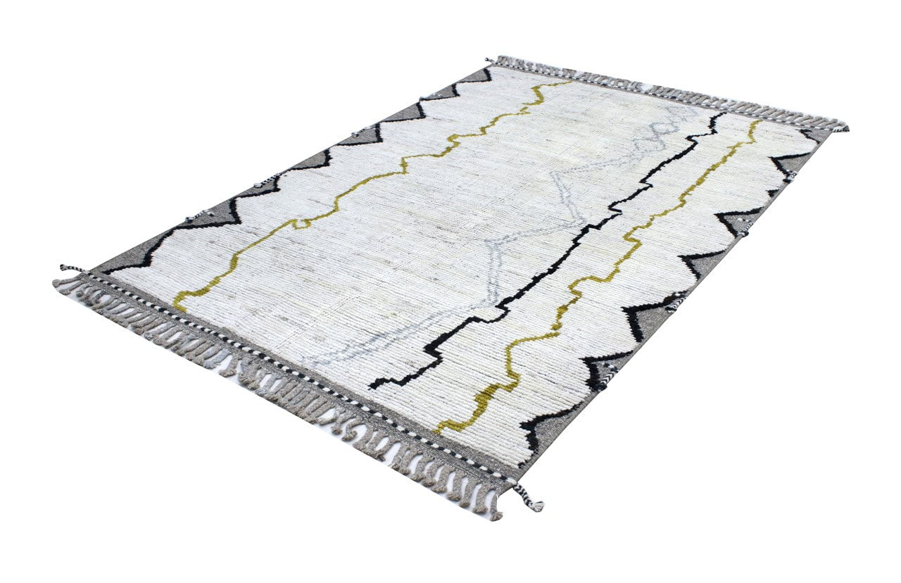 Modern design white Berber style carpet, handmade 210x158cm