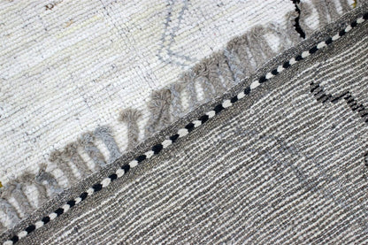 Modern design white Berber style carpet, handmade 210x158cm