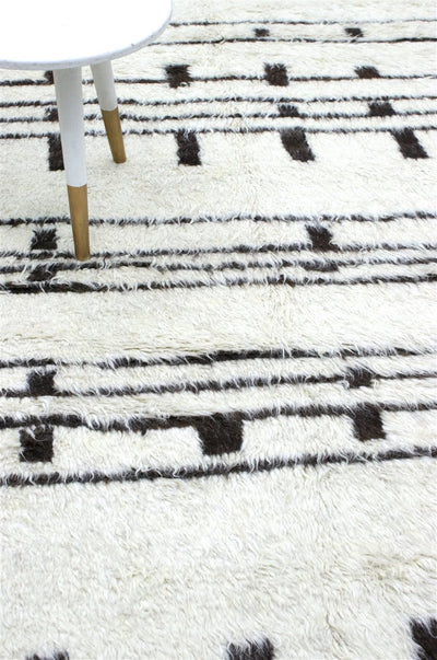 Tappeto design moderno bianco stile berbero, fatto a mano 298x216cm - CarpetLiving