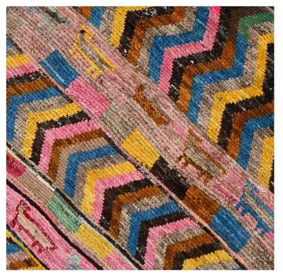 Tappeto tribale colorato in lana, fatto a mano, 118x83 cm - CarpetLiving