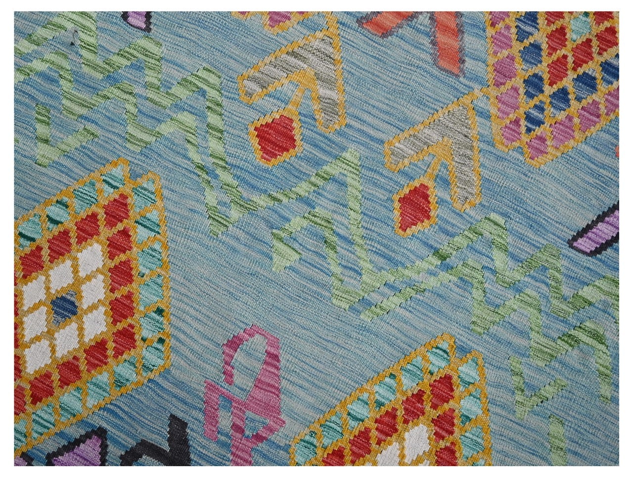 Taimany - Multicolor Tribal Wool Kilim Rug - Hand-Woven 175x127cm