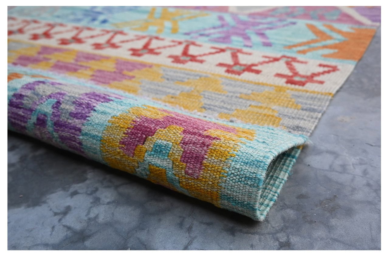 Taimany - Multicolor Tribal Wool Kilim Rug - Hand-Woven 186x123cm
