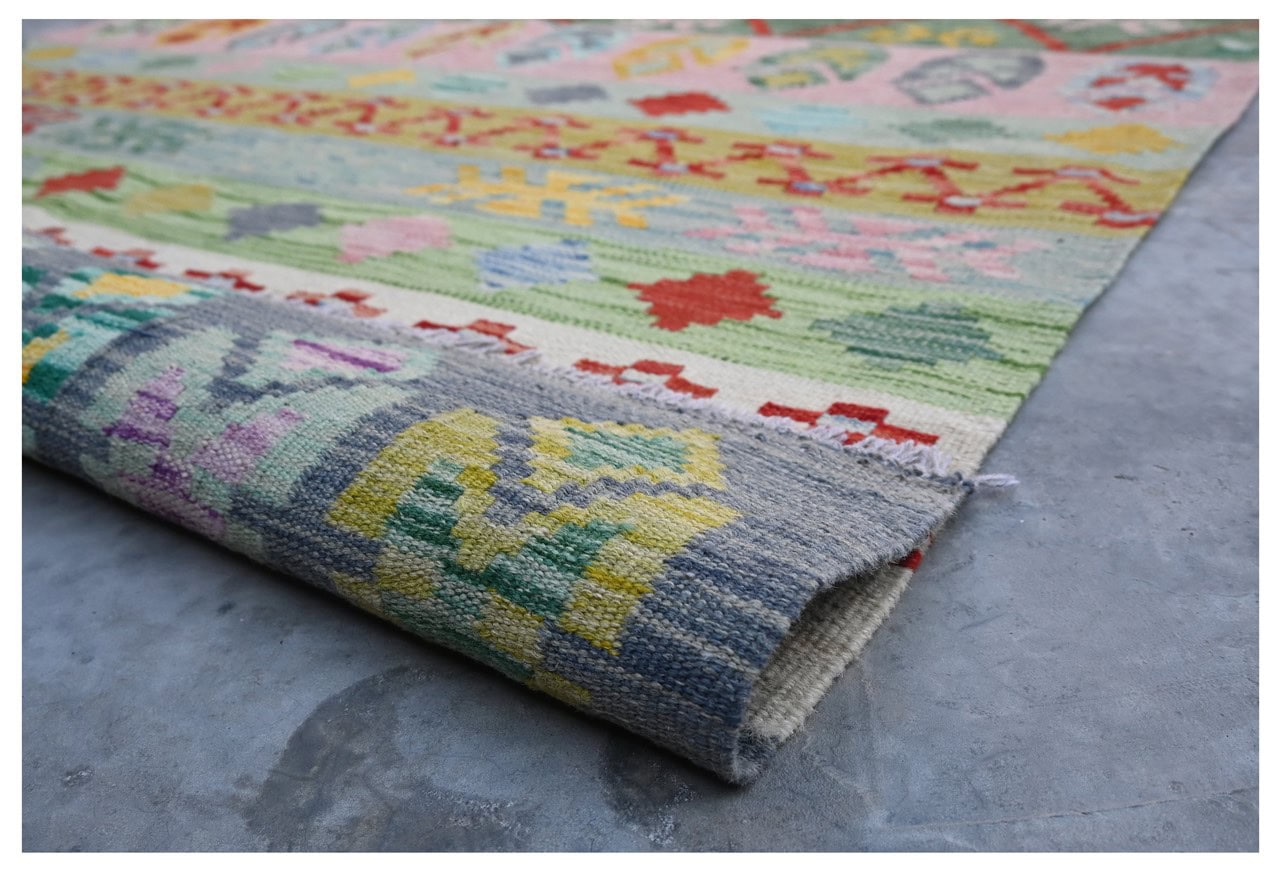 Taimany - Multicolor Tribal Wool Kilim Rug - Hand-Woven 170x128cm