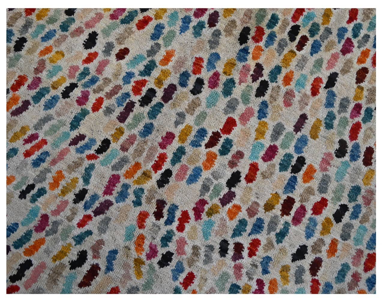 Taimany - Multicolor Tribal Wool Rug - Hand-Knotted 196x150cm