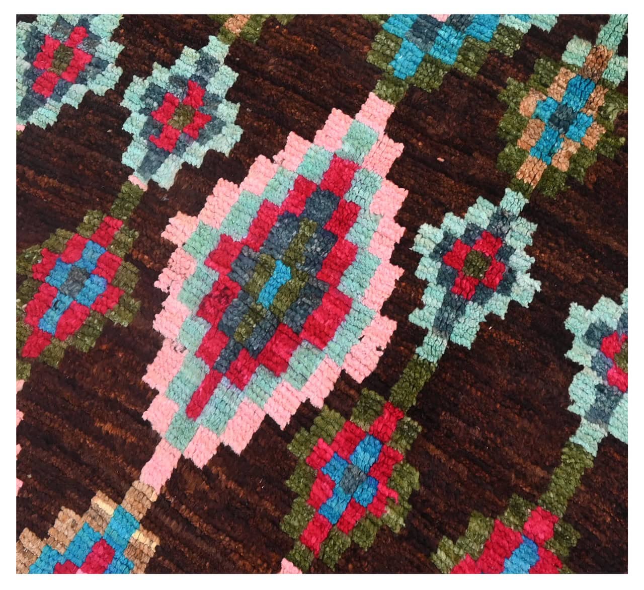 Taimany - Multicolor Tribal Wool Rug - Hand-Knotted 107x78cm