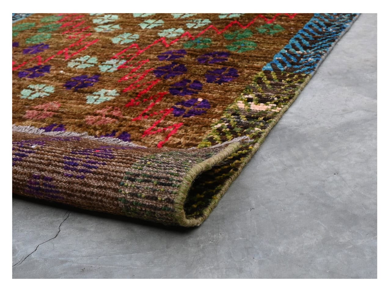 Taimany - Multicolor Tribal Wool Rug - Hand-Knotted 110x79cm