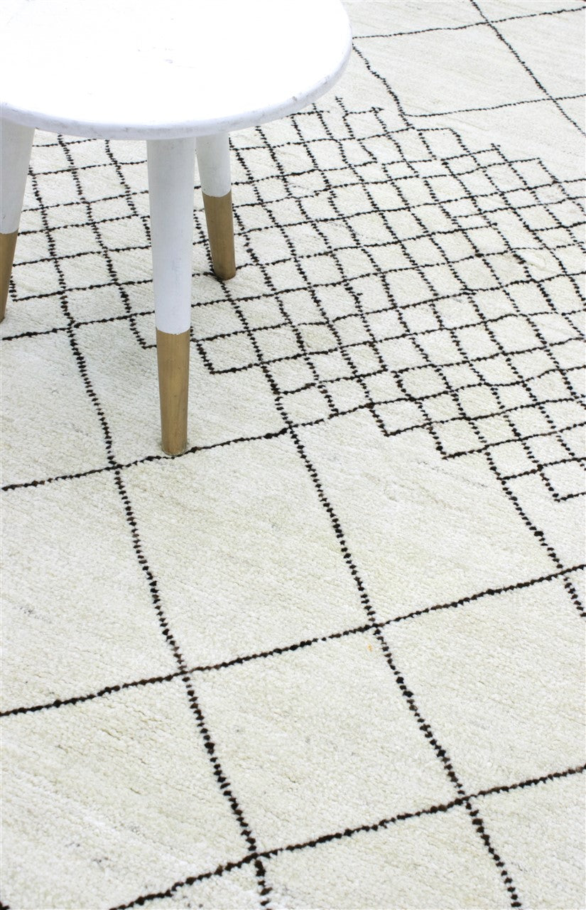 Taimany - Multicolor Tribal Wool Rug - Hand-Knotted 200x140cm