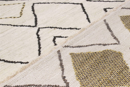 Modern design white Berber style carpet, handmade 240x175cm