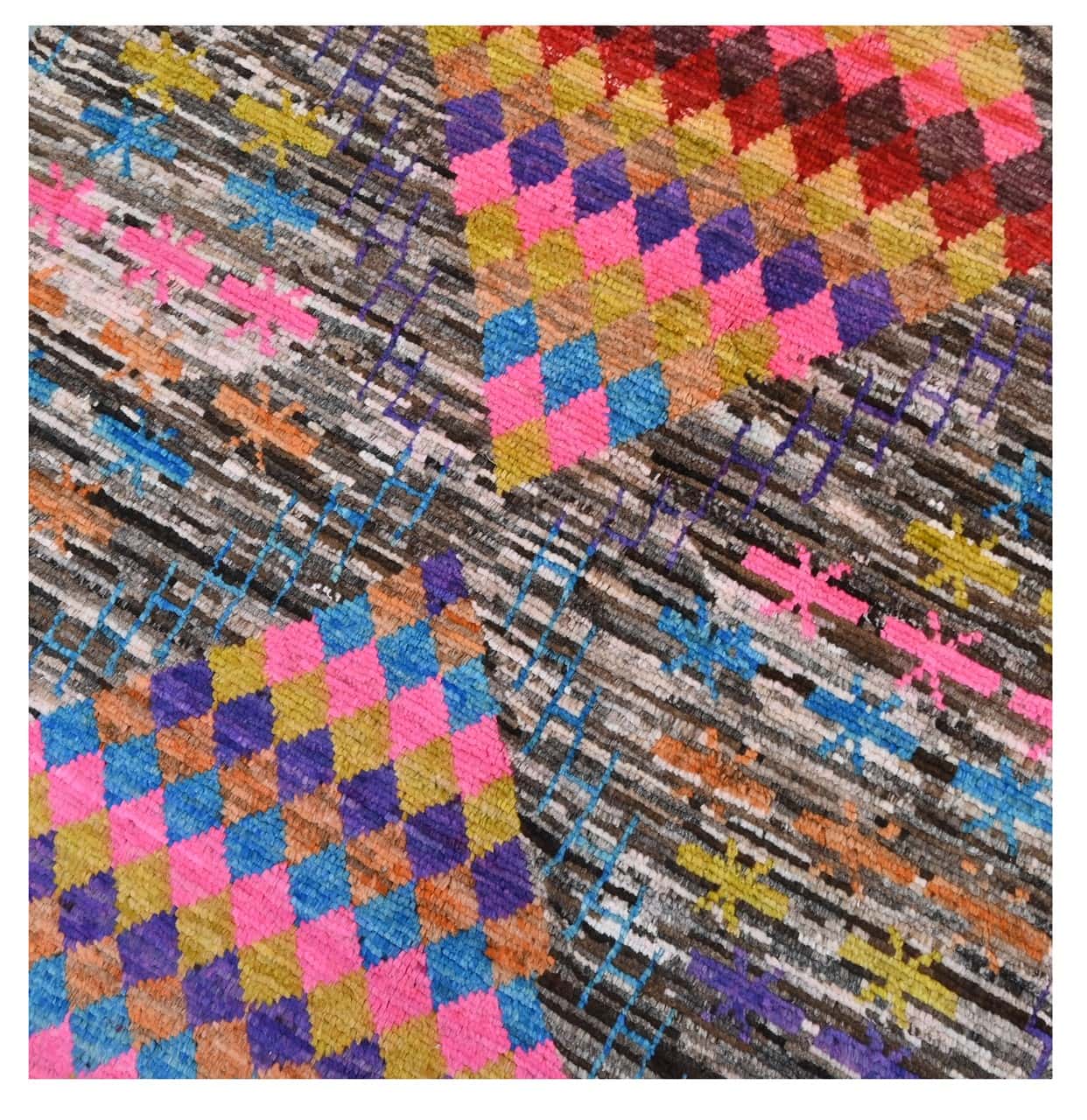 Taimany - Multicolor Tribal Wool Rug - Hand-Knotted 135x93cm