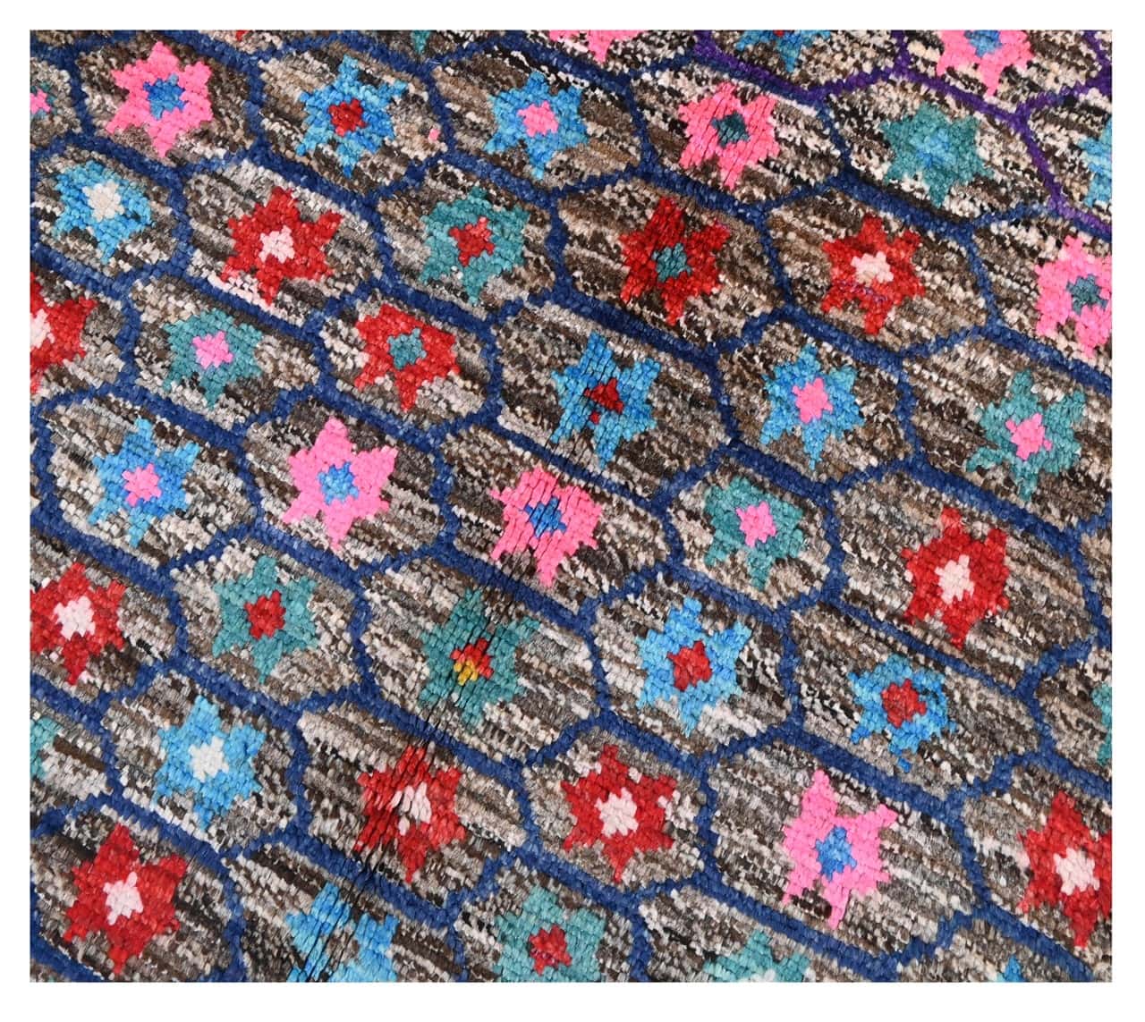 Taimany - Multicolor Tribal Wool Rug - Hand-Knotted 111x75cm