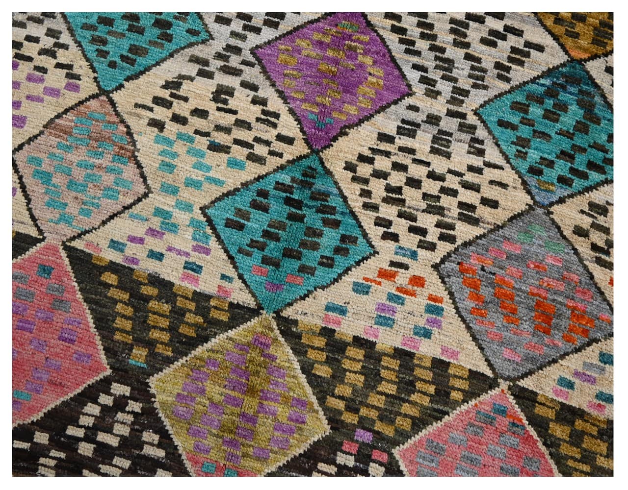 Taimany - Multicolor Tribal Wool Rug - Hand-Knotted 175x123cm