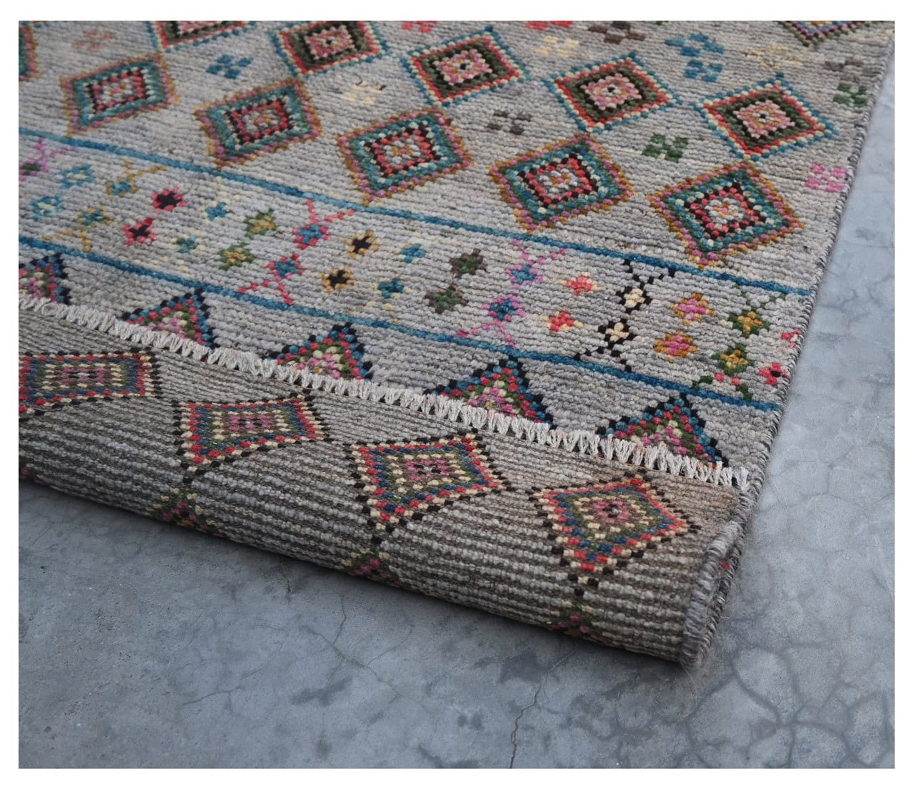 Taimany - Multicolor Tribal Wool Rug - Hand-Knotted 137x86cm
