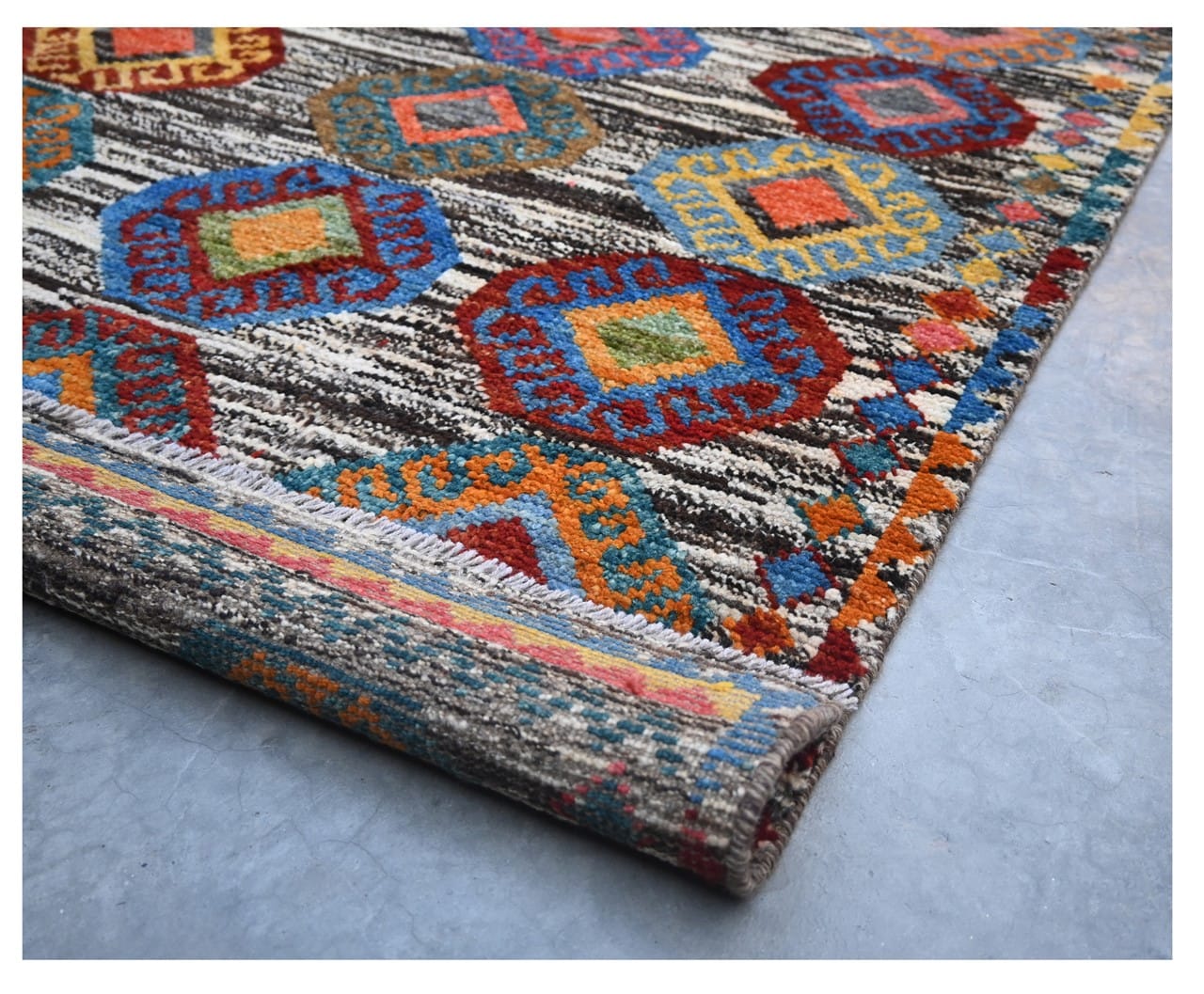 Taimany - Multicolor Tribal Wool Rug - Hand-Knotted 260x167cm