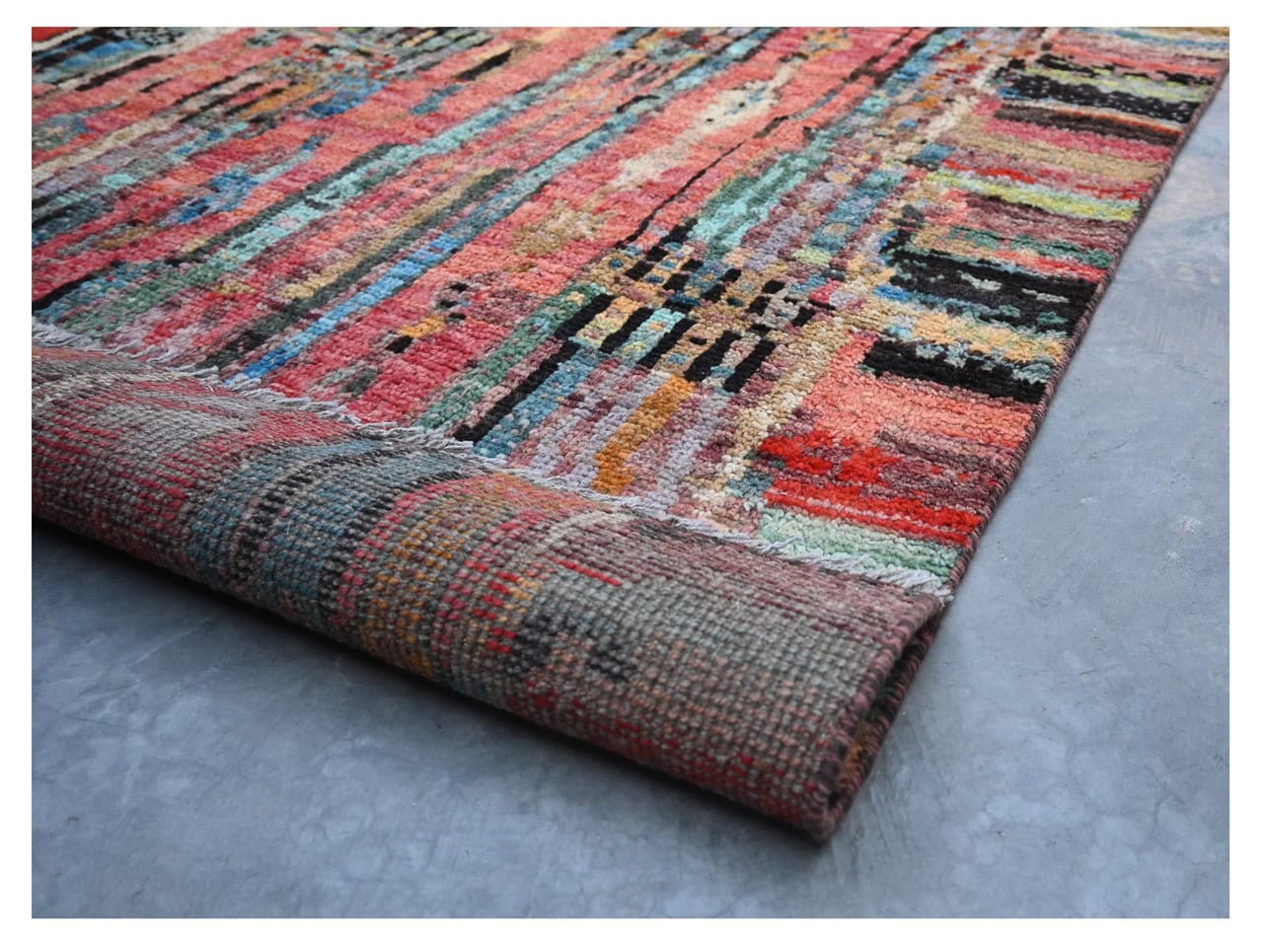 Taimany - Multicolor Tribal Wool Rug - Hand-Knotted 305x243cm