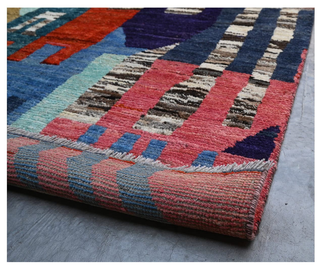 Taimany - Multicolor Tribal Wool Rug - Hand-Knotted 315x213cm
