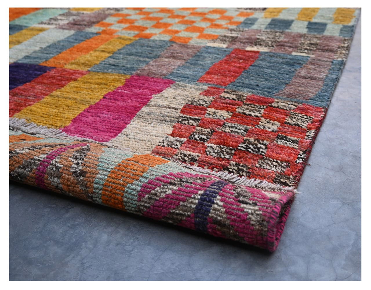 Taimany - Multicolor Tribal Wool Rug - Hand-Knotted 250x188cm