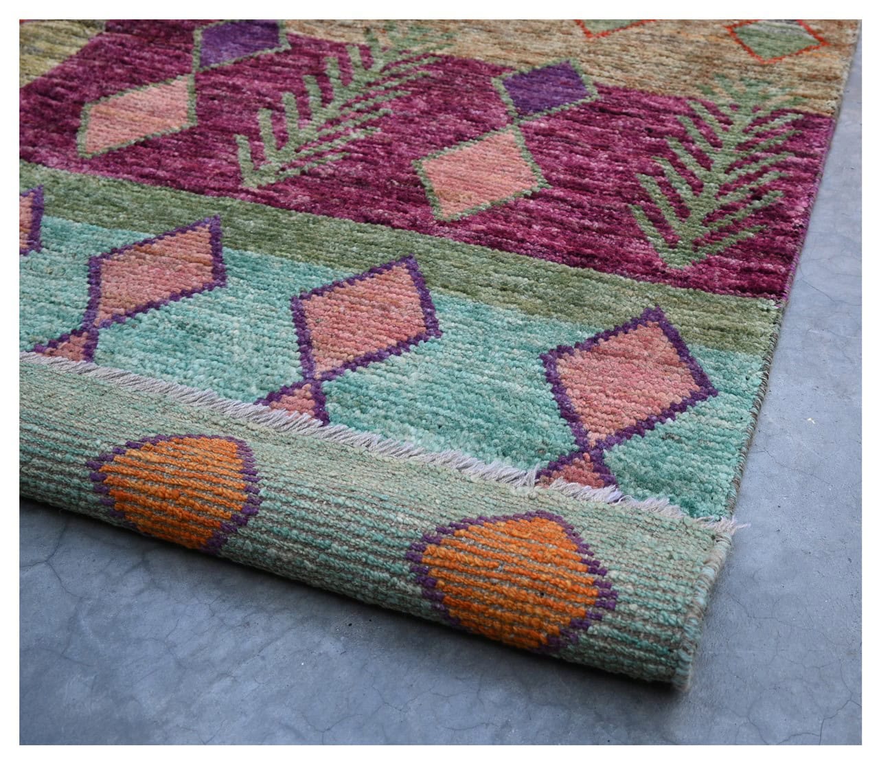 Taimany - Multicolor Tribal Wool Rug - Hand-Knotted 192x140cm