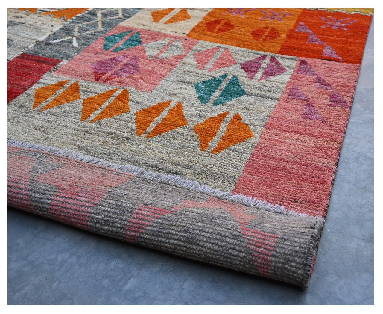 Taimany - Multicolor Tribal Wool Rug - Hand-Knotted 305x216cm