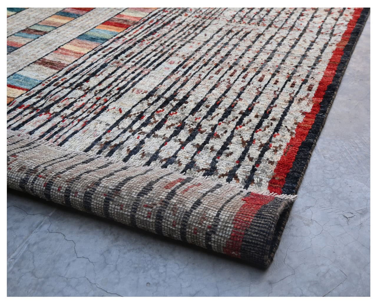 Taimany - Multicolor Tribal Wool Rug - Hand-Knotted 353x262cm