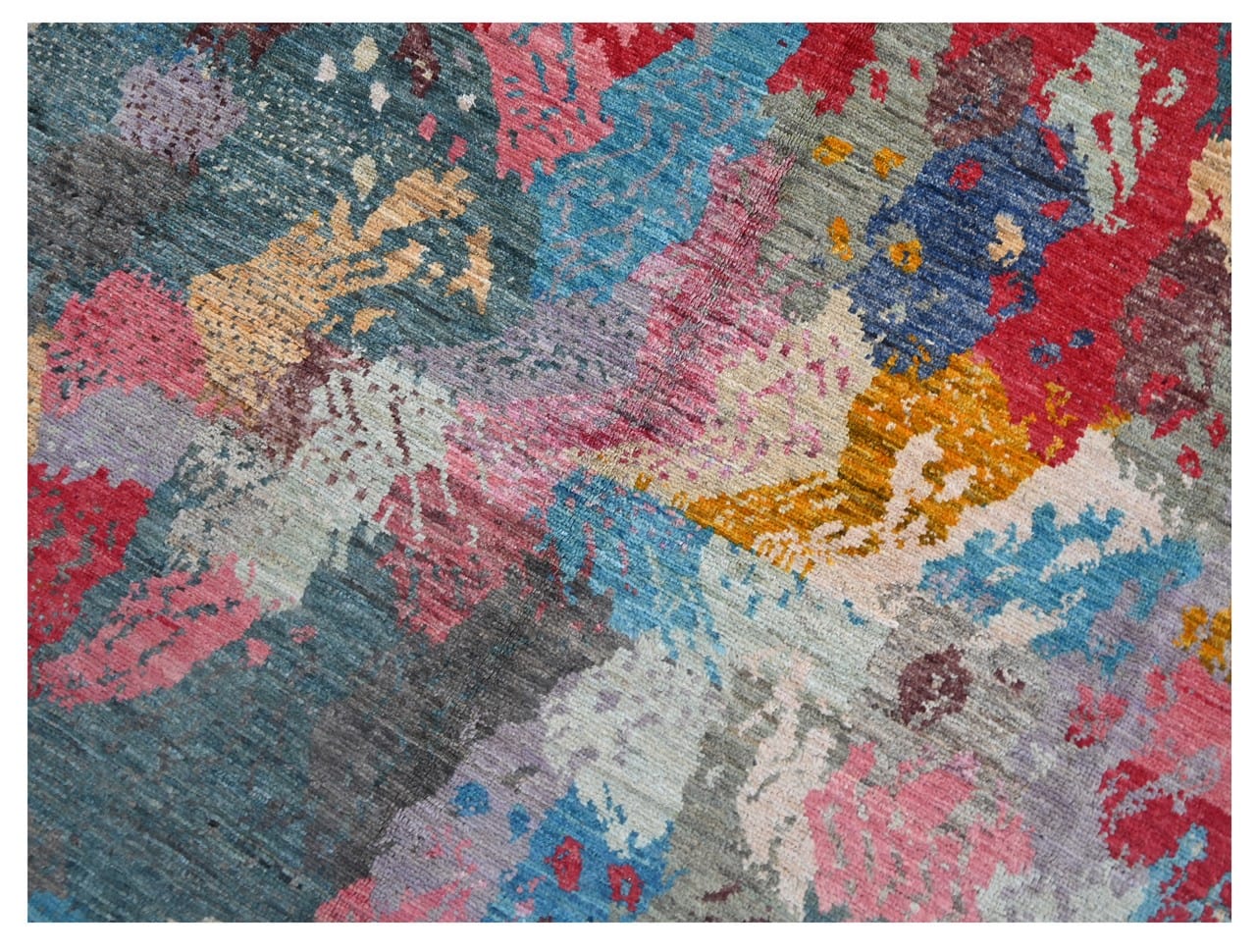 Taimany - Multicolor Tribal Wool Rug - Hand-Knotted 293x245cm