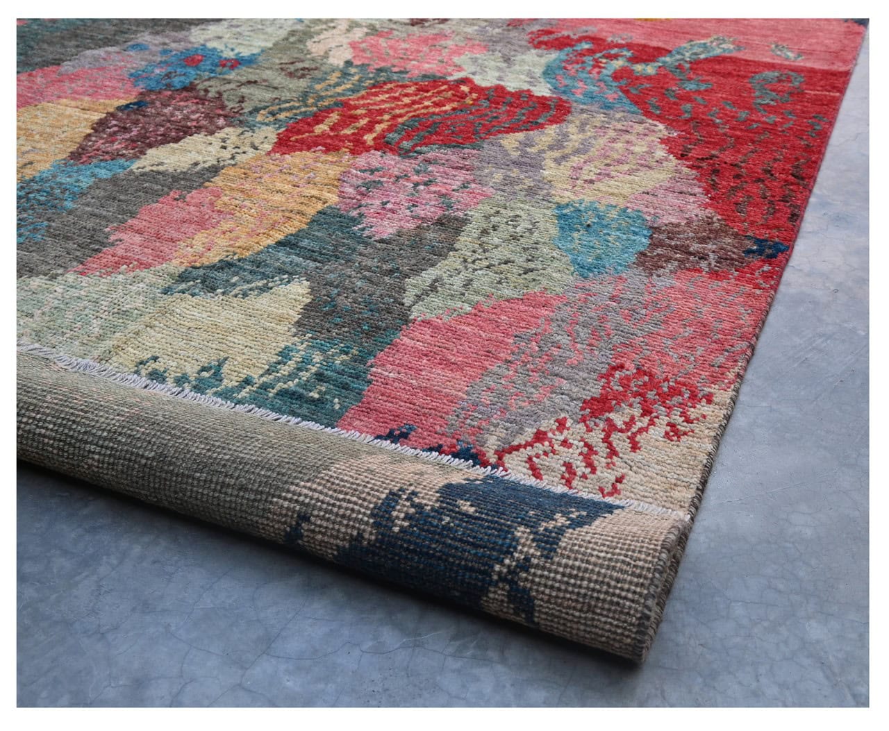 Taimany - Multicolor Tribal Wool Rug - Hand-Knotted 293x245cm