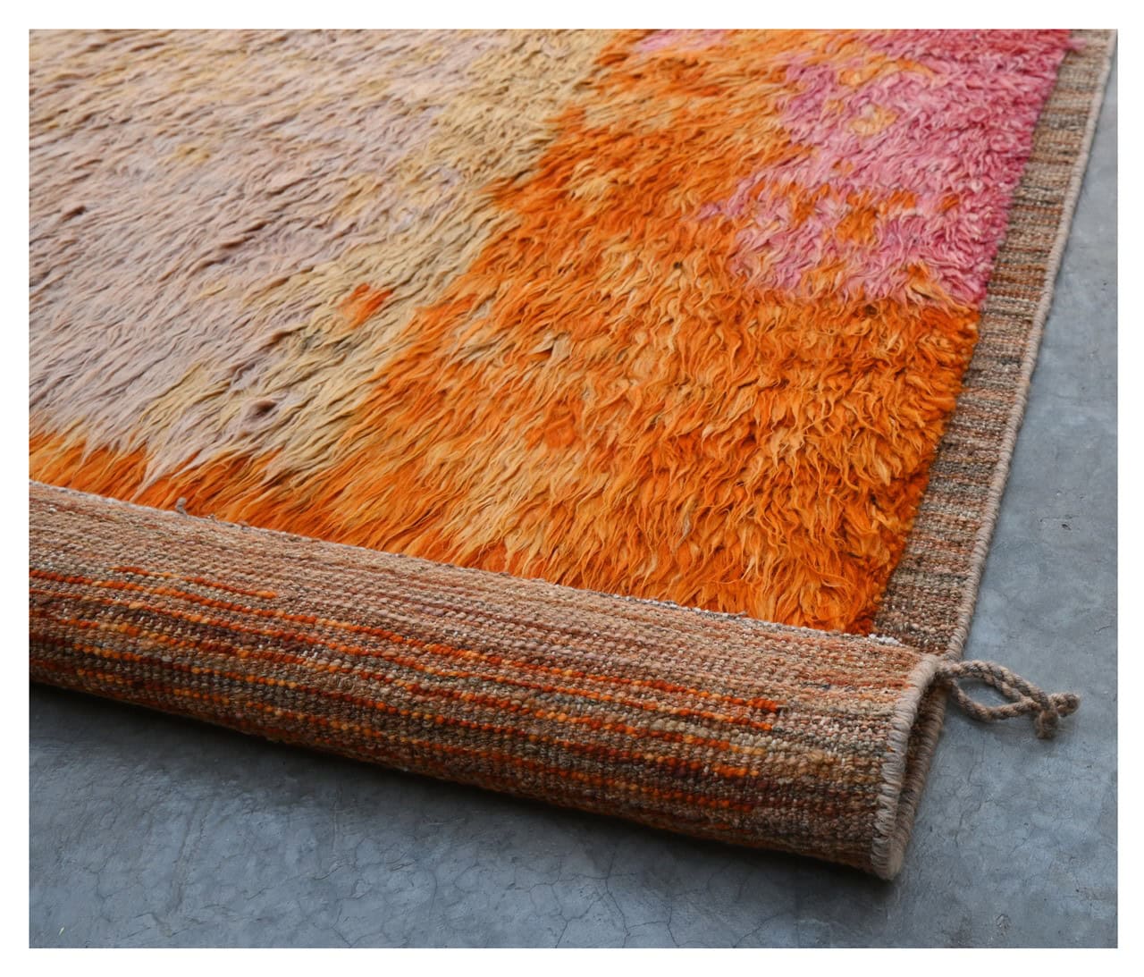 Taimany - Multicolor Tribal Wool Rug - Hand-Knotted 232x176cm