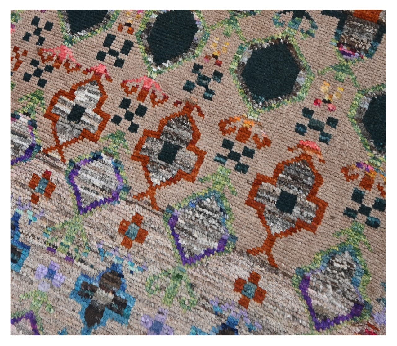Taimany - Multicolor Tribal Wool Rug - Hand-Knotted 122x76cm