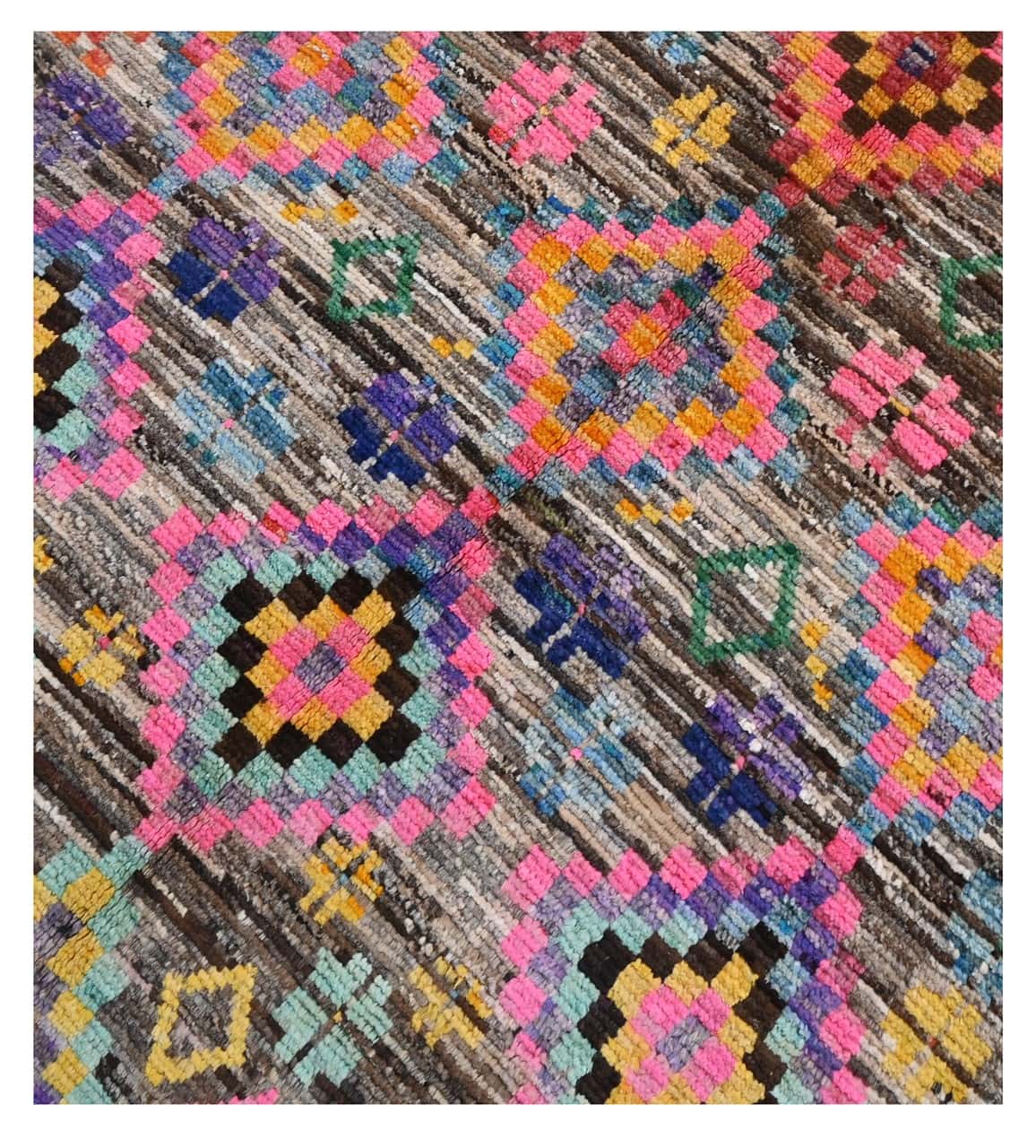 Taimany - Multicolor Tribal Wool Rug - Hand-Knotted 118x96cm