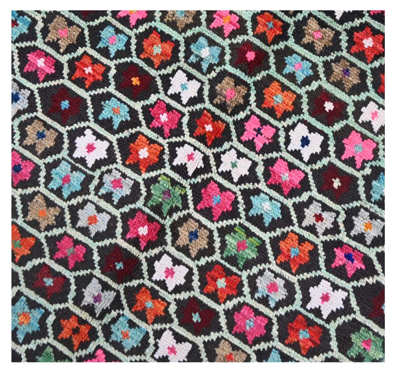 Taimany - Multicolor Tribal Wool Rug - Hand-Knotted 122x80cm