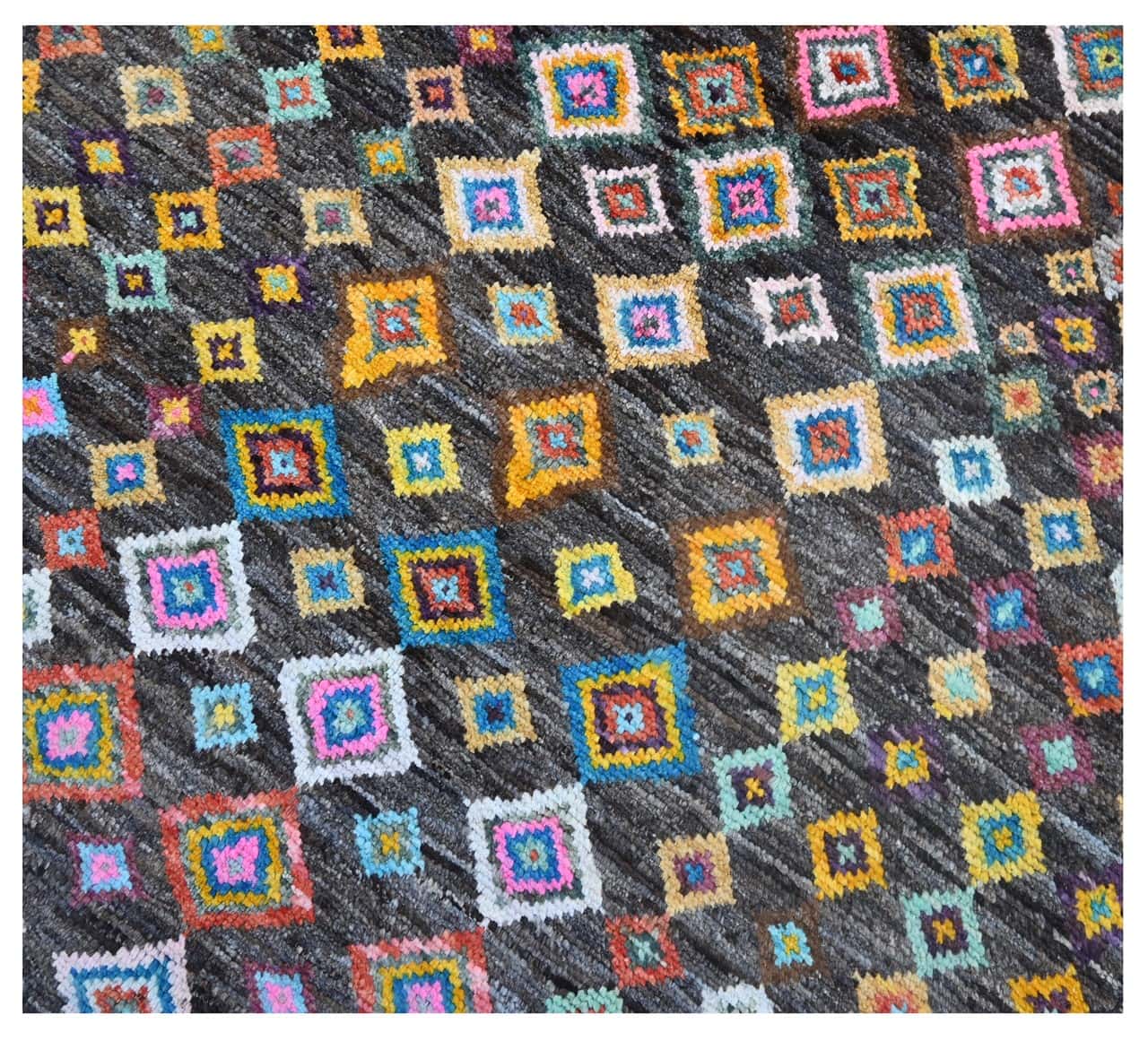 Taimany - Multicolor Tribal Wool Rug - Hand-Knotted 172x114cm